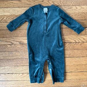 Hanna Andersson Teal Kids Velvet Footie - Size 6-12 Months